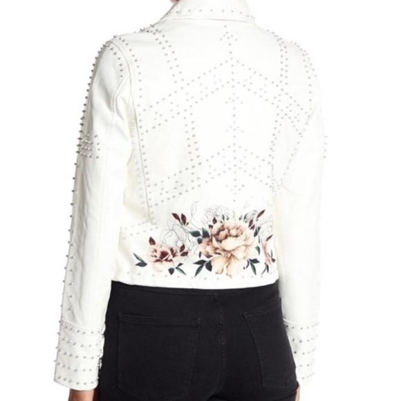Blank NYC White Faux Leather Motorcycle Jacket with Floral Print - Picture 12 of 12